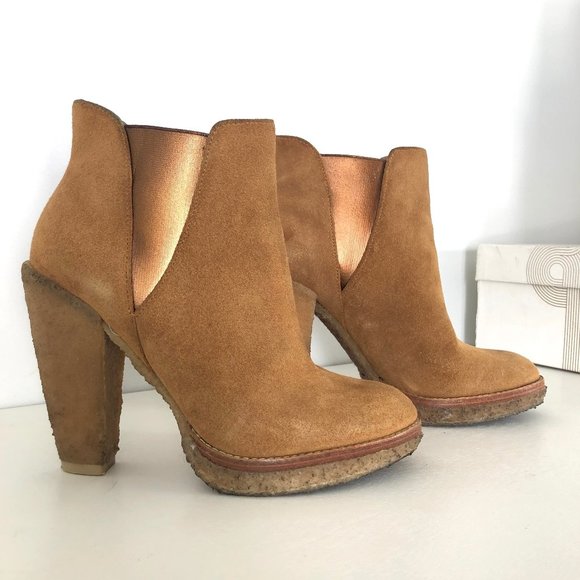 Belle by Sigerson Morrison Tan Suede Ankle Booties Platform Chelsea Boots 35 5 - Picture 2 of 6